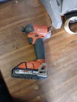 Milwaukee M18 Fuel Impact Driver with Battery