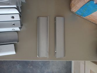 Cabinet Door & Drawer Pulls