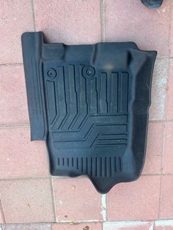 Nissan titan 2021-2024 floor mat