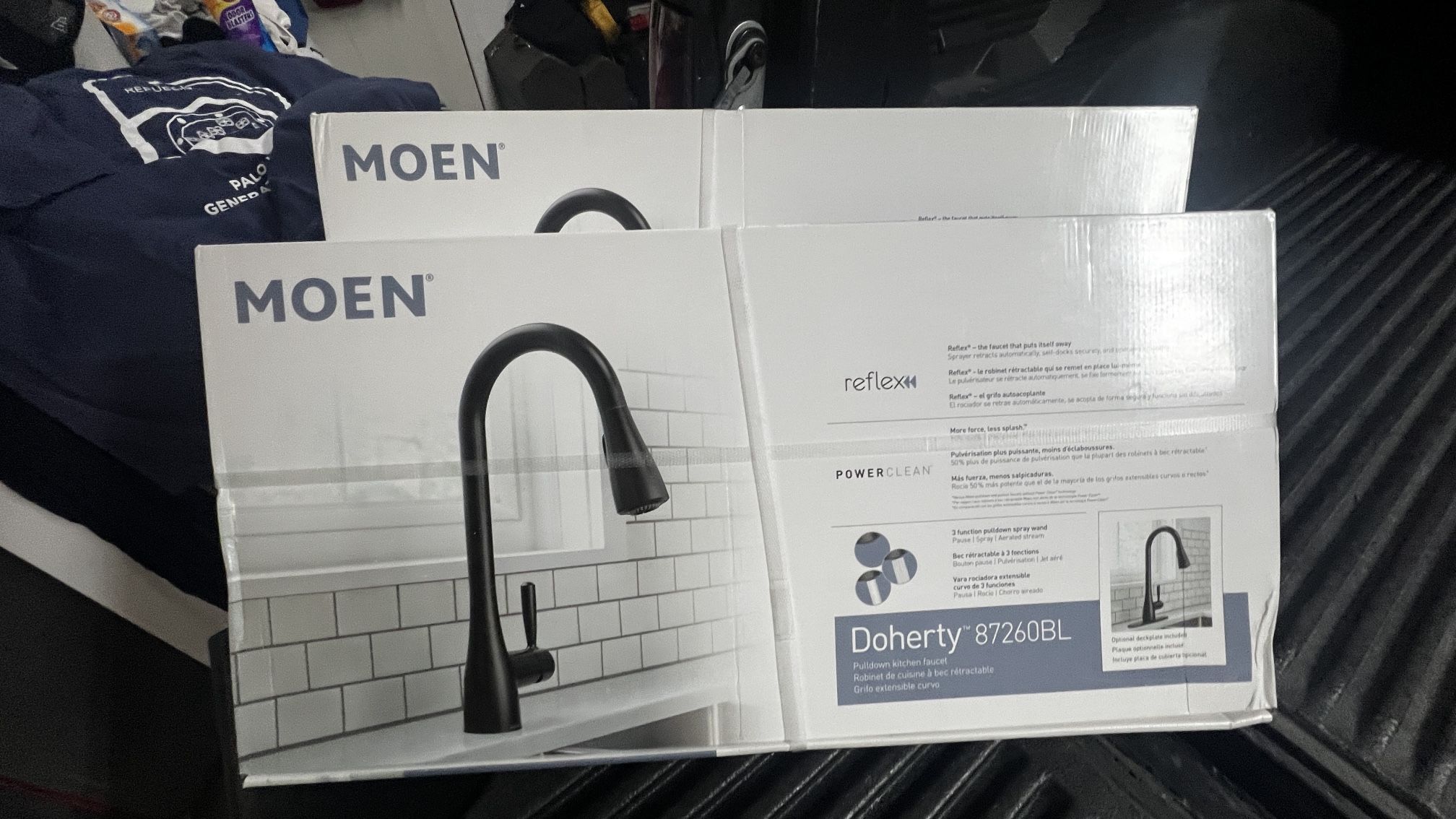 Moen Doherty Single Handle Pull-Down Sprayer Kitchen Faucet 