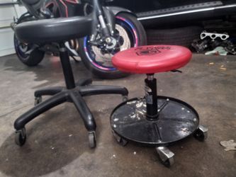 Mechanic rolling chairs