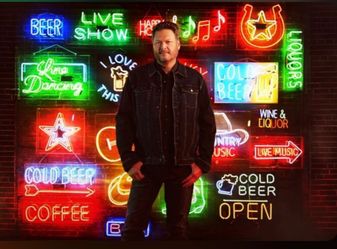Blake Shelton 5/8