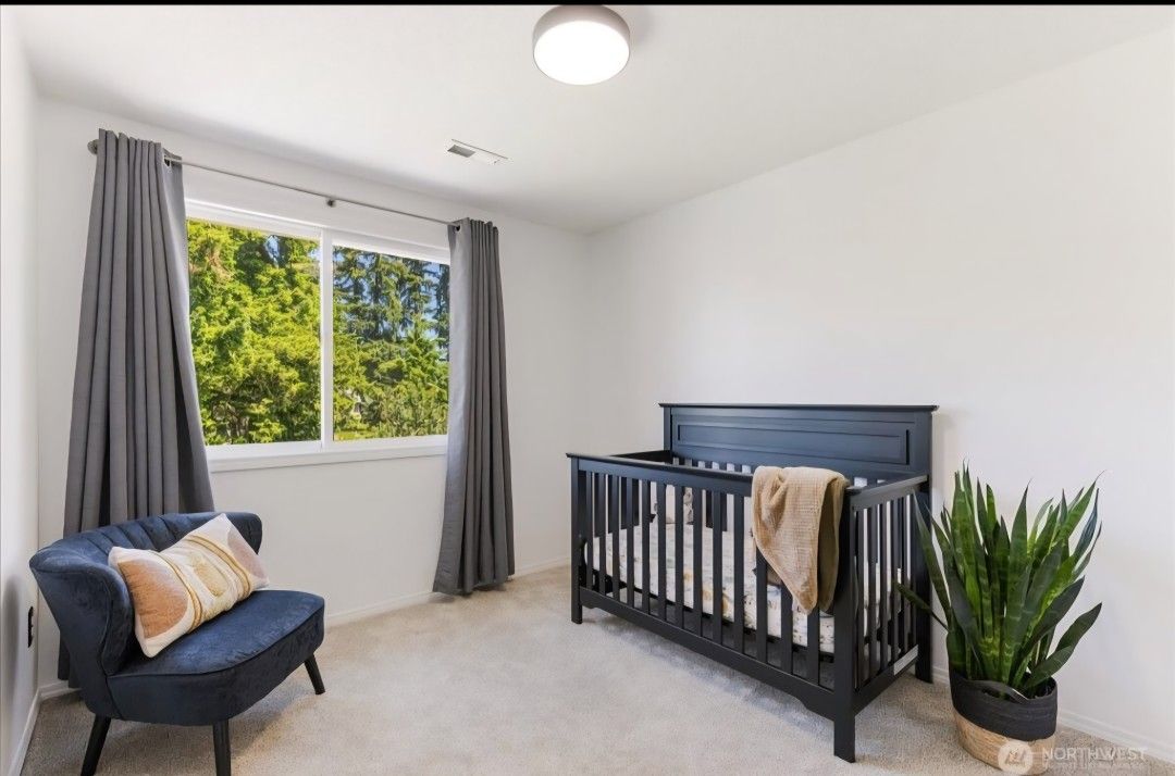 Free Black Crib
