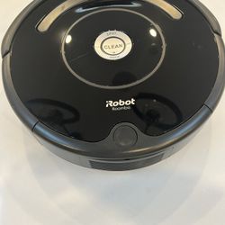 Roomba Robot Vacuum 