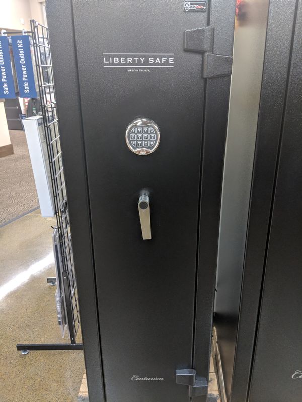Liberty Gun Safe Centurion 12 for Sale in Enumclaw, WA OfferUp