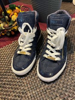 Guess Women shoes size 6