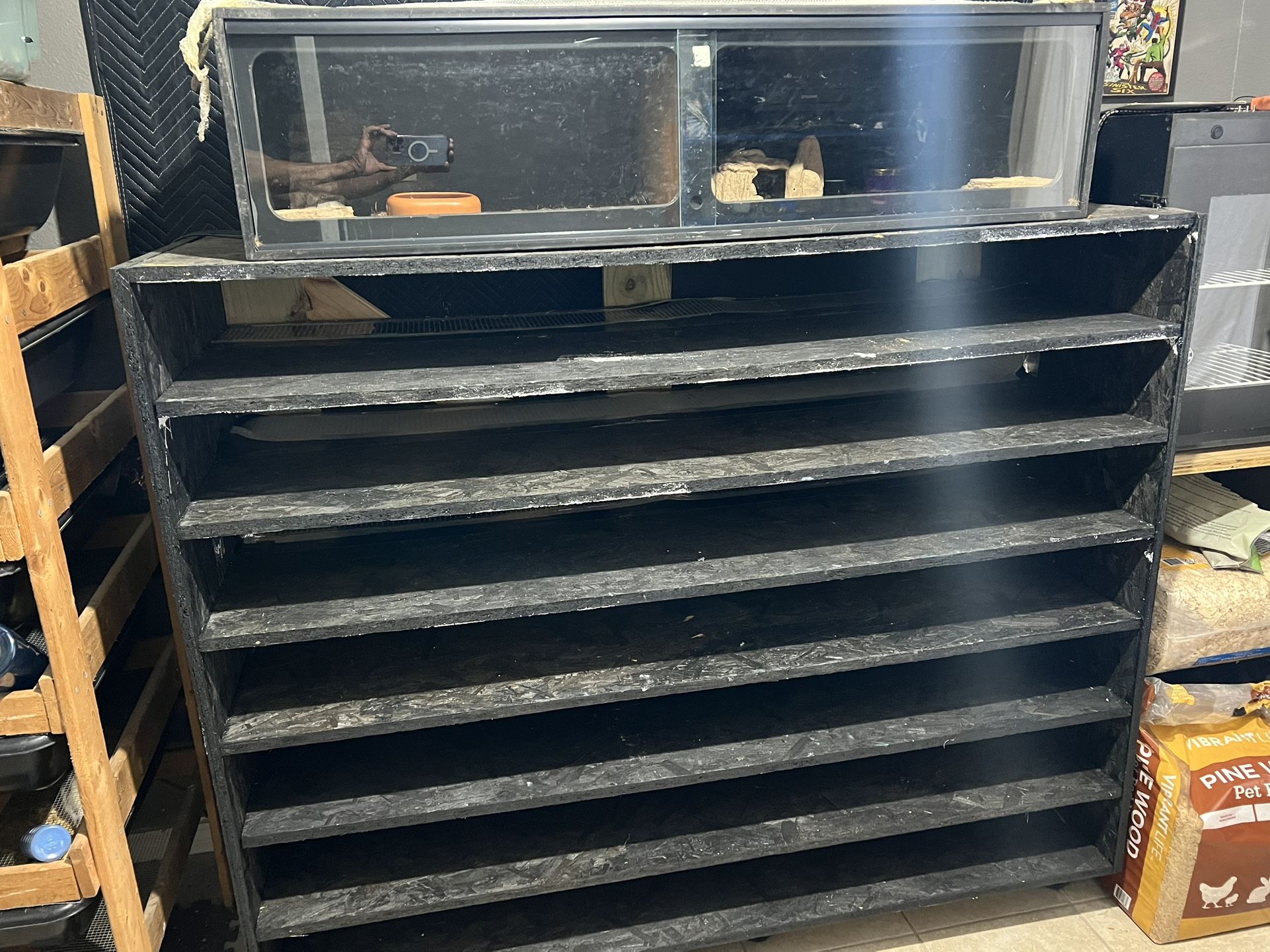 Reptile Snake Rack Complete, Heat And Thermostat, Different Size Tanks All With Heat And Thermostats For Each Tank
