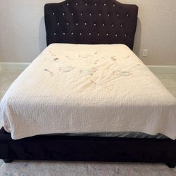 Tufted Twin size bed with Mattress, Box Spring And mattress cover 