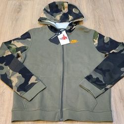 Nike Hoodie Jacket Size XL For Kids 