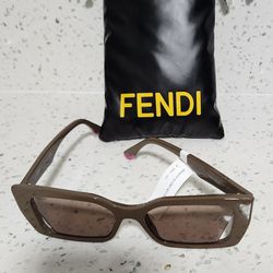 New ! Fendi Sunglasses Women's FE40032I