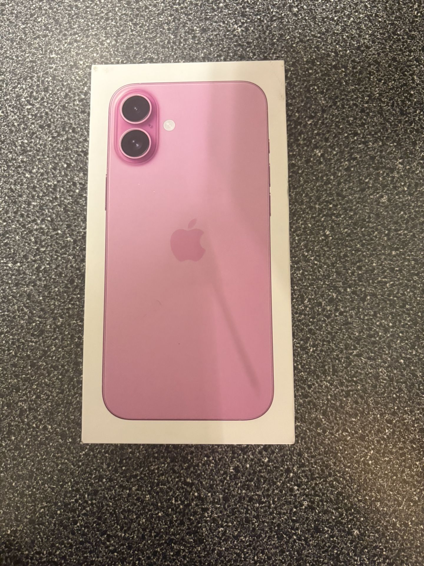 iPhone 16 Plus 