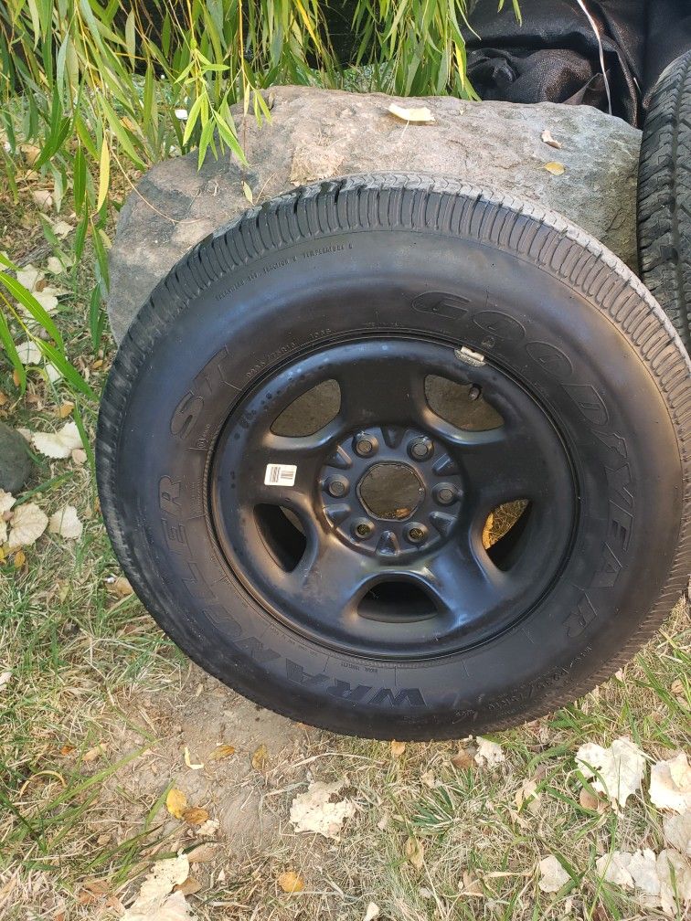 Chevrolet Silverado 6 Hole Spare Tire