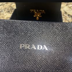 PRADA CREDIT CARD HOLDER  (wallet)