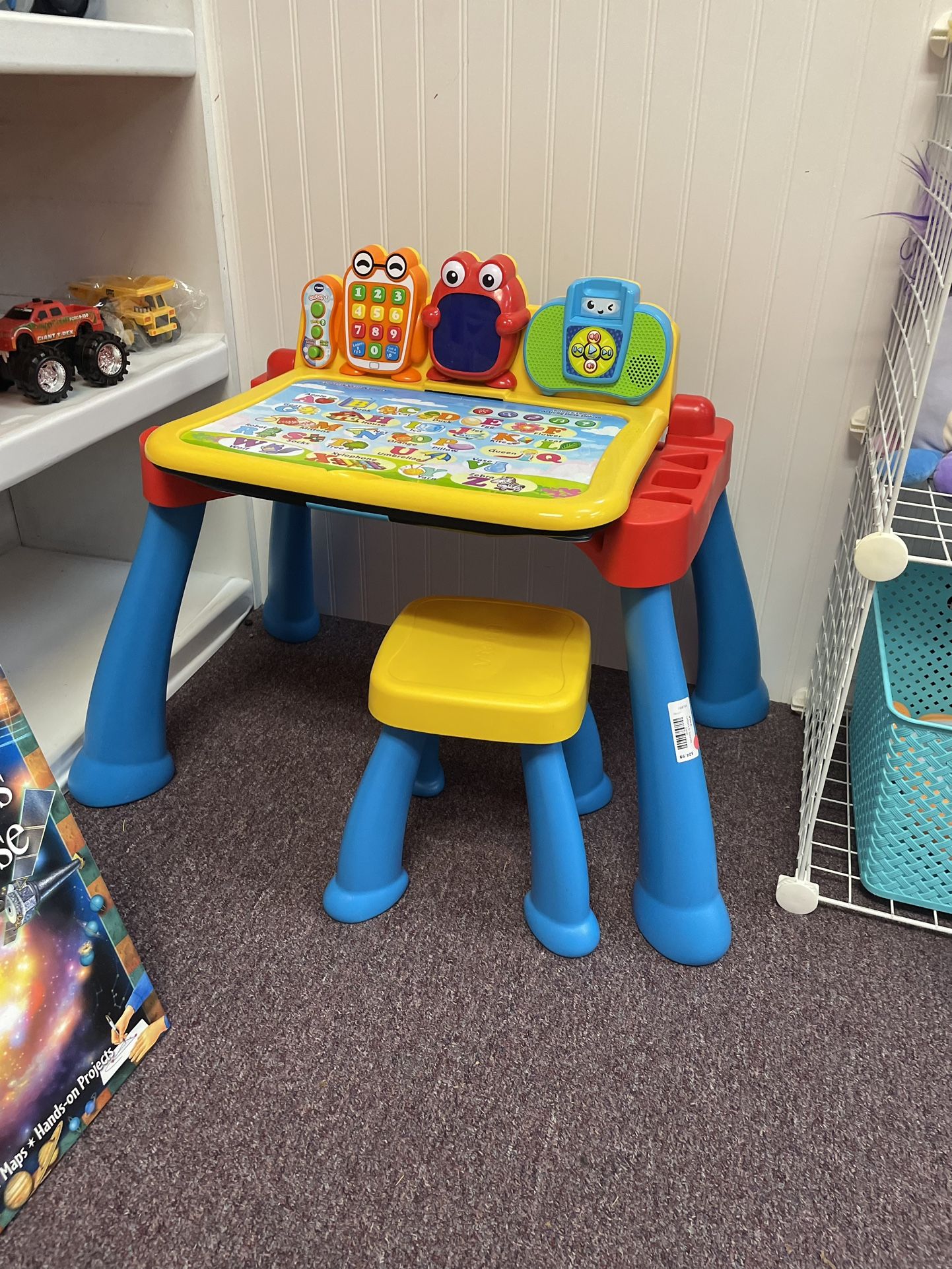 VTech Letters & Sounds Desk