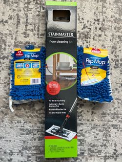 Stainmaster Floor Cleaning Kit with O-Cedar Refills