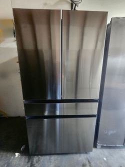 Stainless Steel French Door Refrigerator 4 door new open box