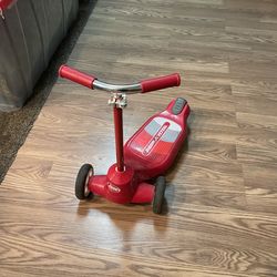 RADIO FLYER SCOTTER