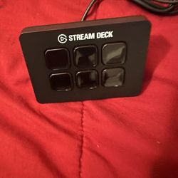 Streamer Deck 