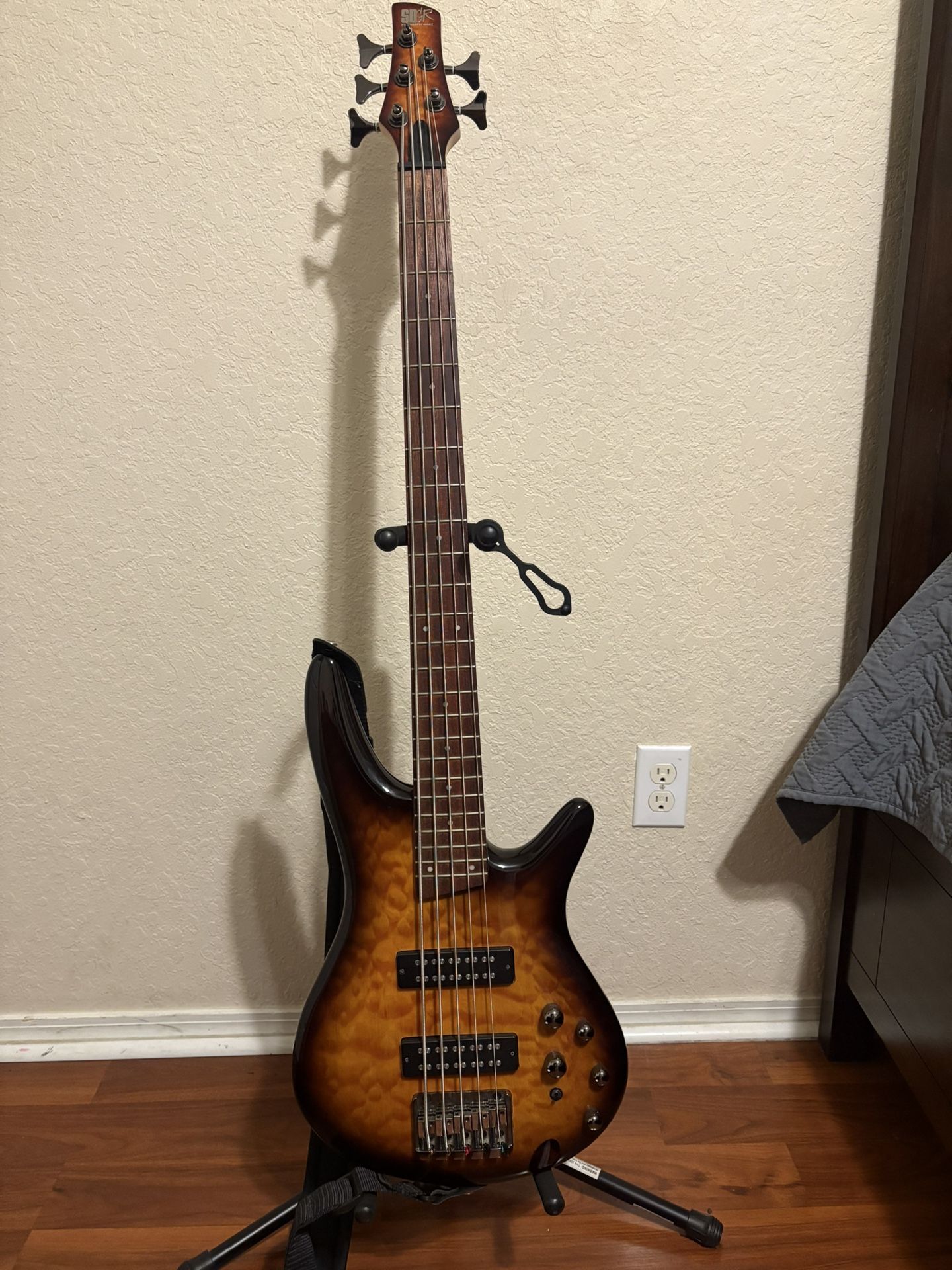 Ibanez SR405EQM