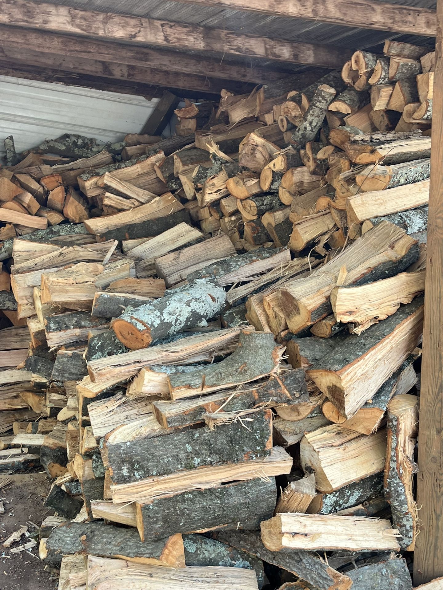 Seasoned Fire Wood 