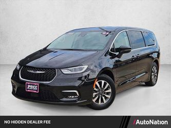 2023 Chrysler Pacifica Hybrid