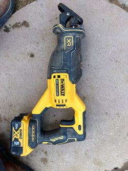 DeWalt 20V MAX XR Brushless Cordless Reciprocating Saw