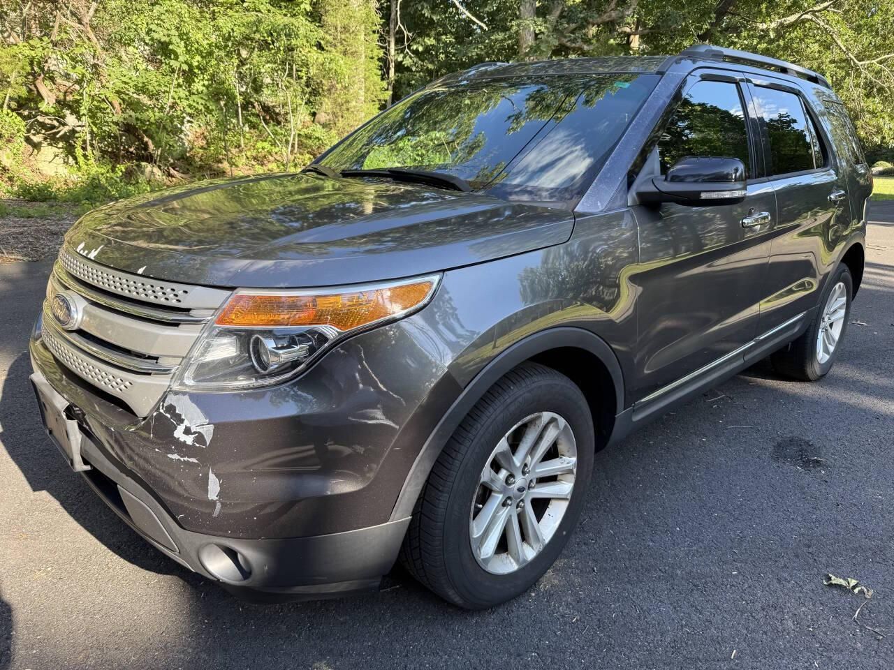 2015 Ford Explorer