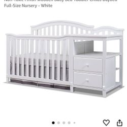 Baby Crib with Changing Table 