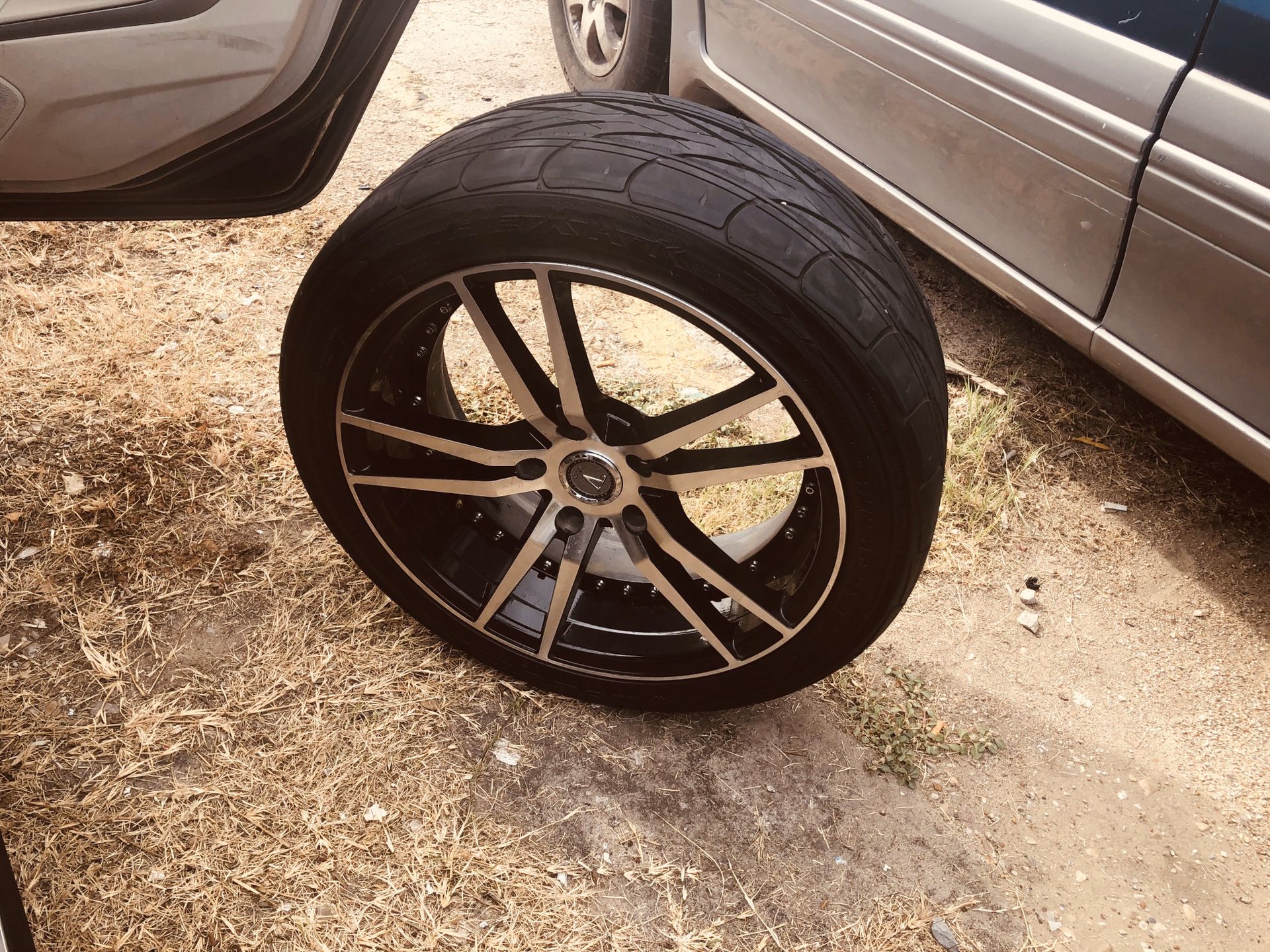 Nice Rim Tires