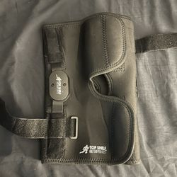 Knee Brace 