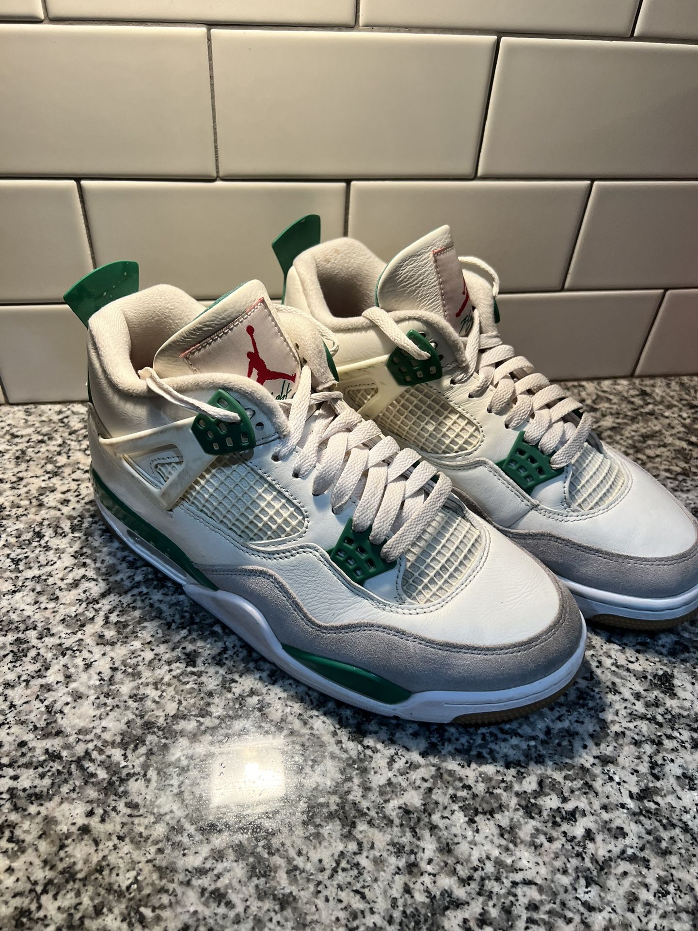 Jordan 4 SB Pine Green Men’s 8.5