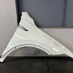 2022-2023-2024 VOLKSWAGEN TIGUAN RIGHT FENDER OEM USED