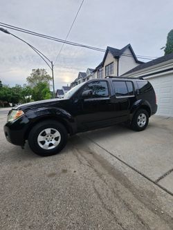 2008 Nissan pathfinder v6 4.0 3rd row