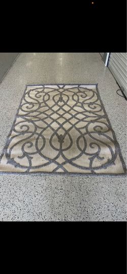 Rug
