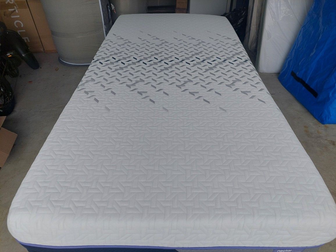 Nectar Luxe Hybrid, Twin XL