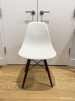 Eames Chair - Design replica - Mid Century Modern