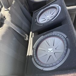 Dual 12inch Kicker Comp R 