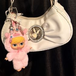 Chloe Angel Bratzies 