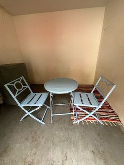 Foldable chairs and table sets