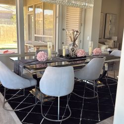 Luxury Dining Table Set