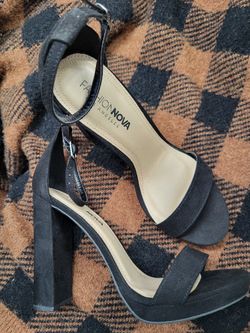 Block Heels (FASHION NOVA)