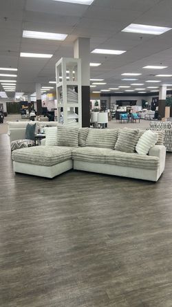 Caliber Forest Park Chaise Sofa | Lavish Parchment Chi Chi Straw