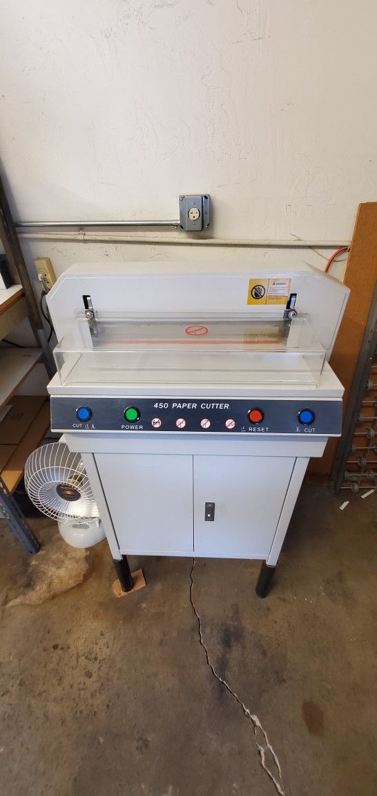 Paper Cutter
