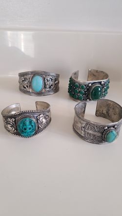 Silver Cuffs Bracelets 