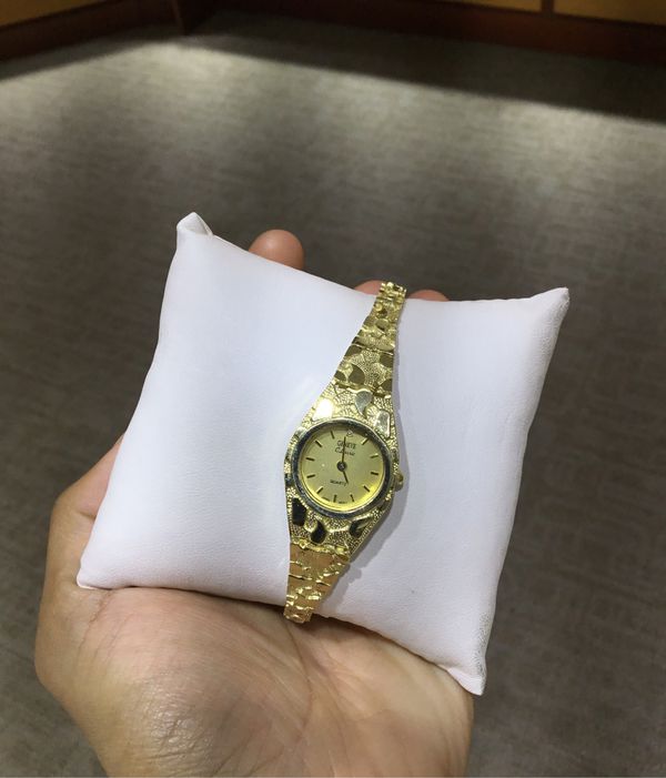 10k gold watch with a single diamond for Sale in Cary, NC - OfferUp