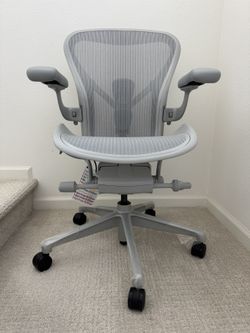 New Herman Miller Aeron Remastered B In Mineral