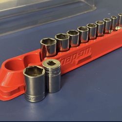 Snap-on Tools 11 pc 3/8" Drive 6-Point SAE Flank Drive® Semi-Deep Socket Set (1/4-7/8")