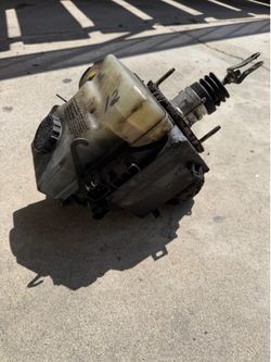 2001-2002 Toyota 4runner sr5 ABS pump unit