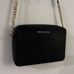 Women’s Purse Michael Kors MK Black Jet set crossbody 