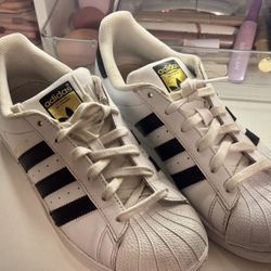 Shoes Adidas 